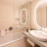 Capri By Fraser Aparthotel 4*