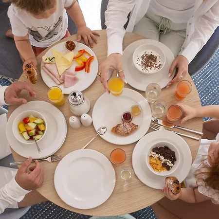 Capri By Fraser Апарт-отель