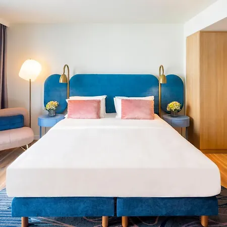 Apart Otel Capri By Fraser 4*